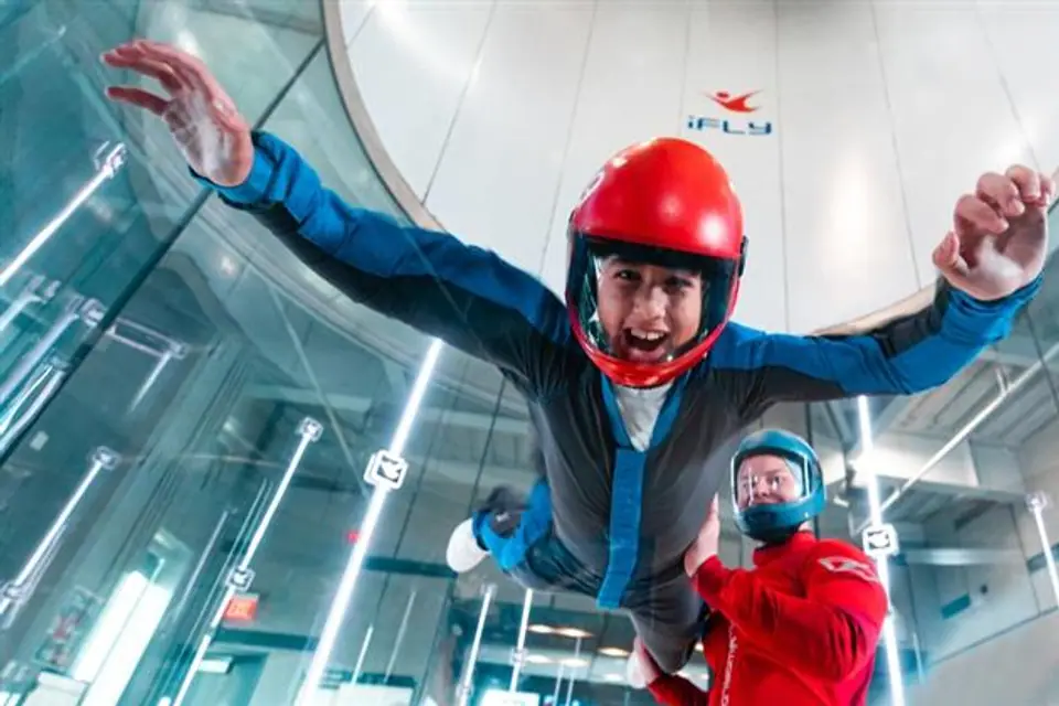 iFLY Indoor Skydiving Chicago (Lincoln Park)