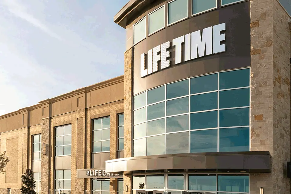 Life Time River North at One Chicago